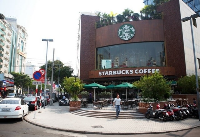 4p trong marketing của starbucks
